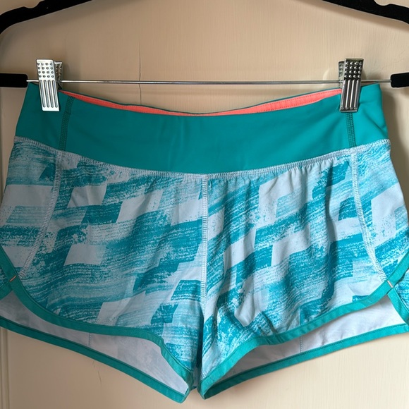 Ivivva Shorts size 14 EUC - Picture 1 of 4